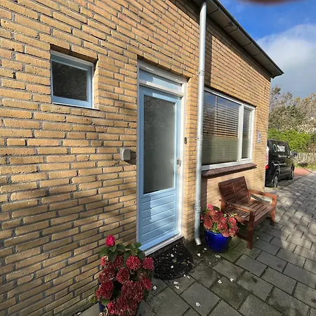 Zon, Zee & Zo - Comfortabel Op Loopafstand & Centrum *