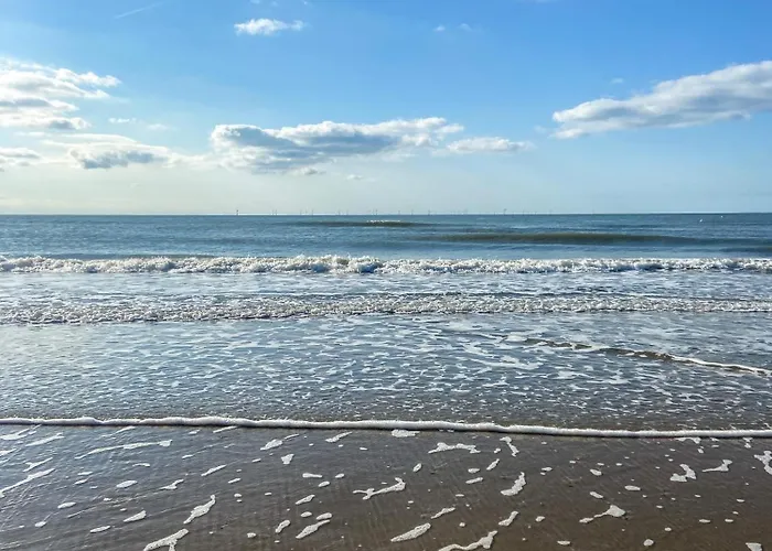 Zon, Zee & Zo - Comfortabel Op Loopafstand & Centrum