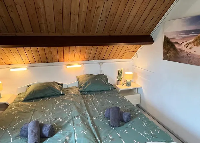 Zon, Zee & Zo - Comfortabel Op Loopafstand & Centrum Apartament *